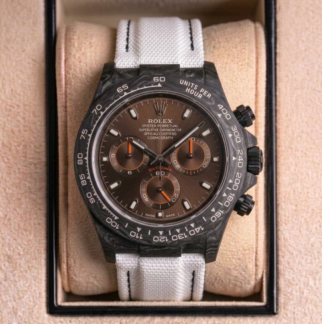 Rolex Daytona Carbone Marron Bracelet Blanc — Textile blanc