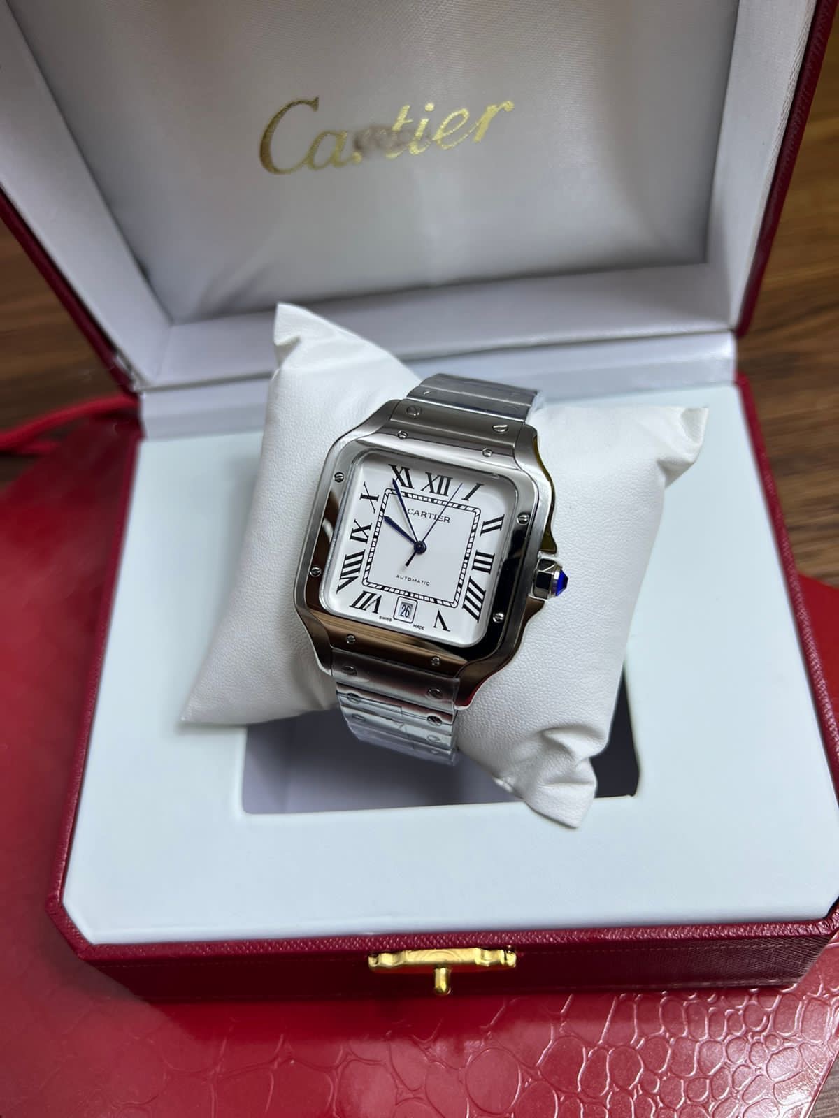 Collection de montres Cartier disponible au Maroc