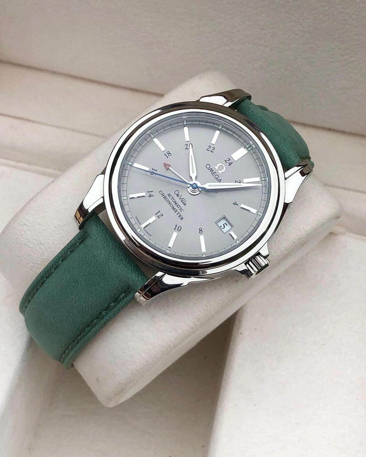De Ville Green Leather — Cuir vert véritable