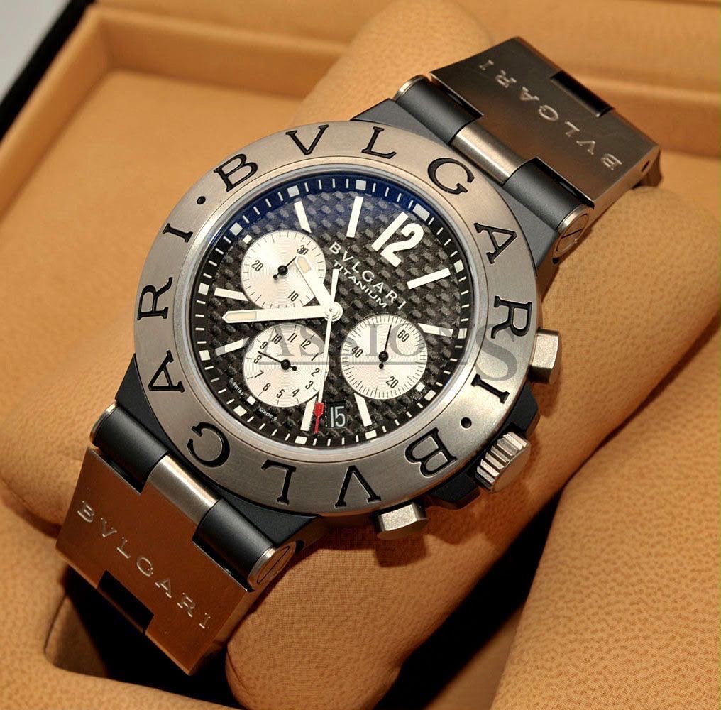 Titan Carbon Chrono — Caoutchouc noir